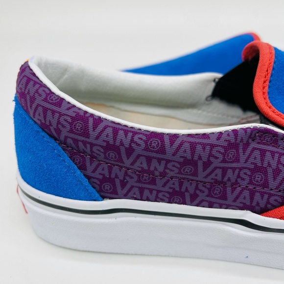 Classic Slip-On Vans - Picture 3 of 11